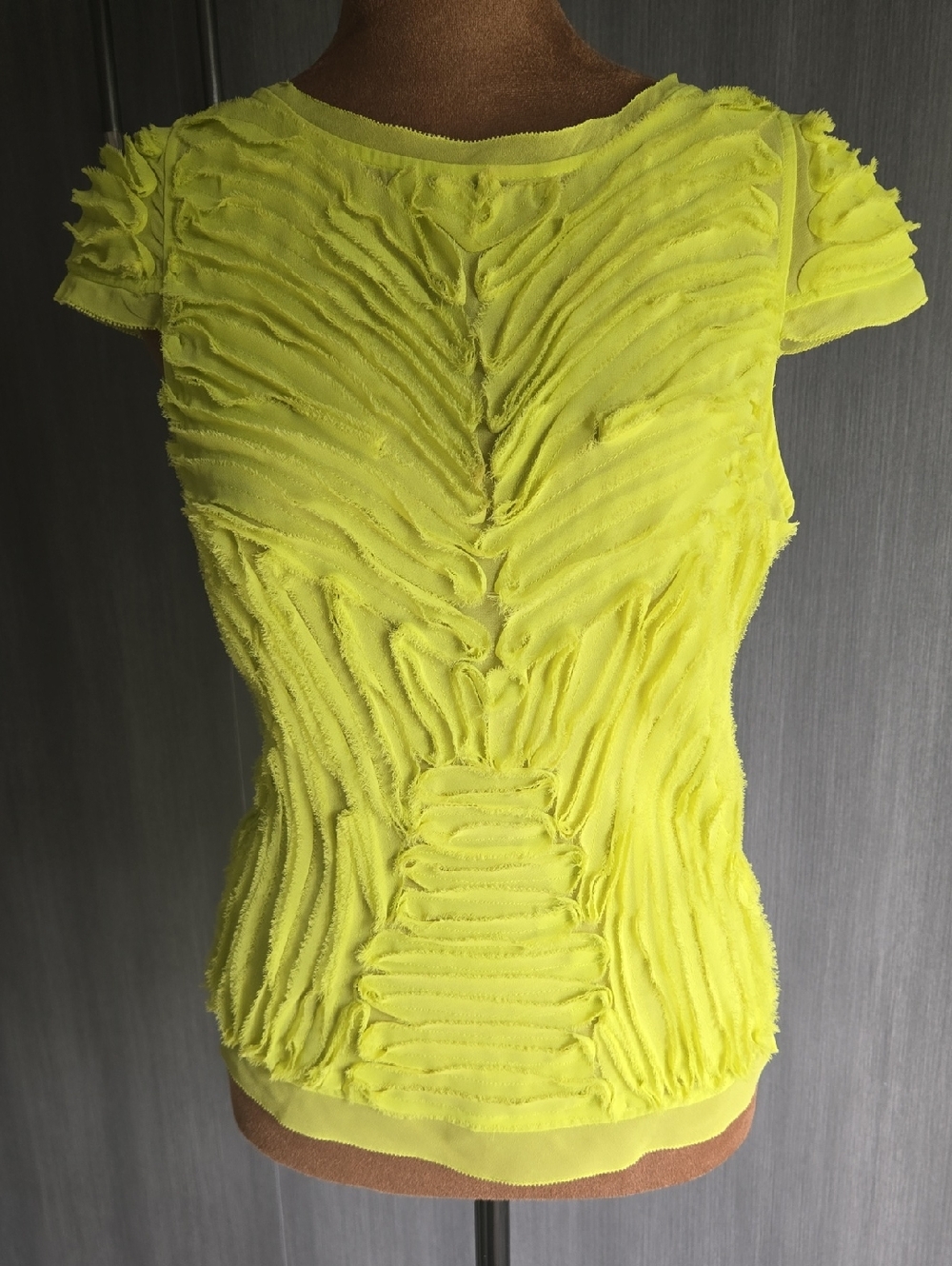 Karen Millen Neon Yellow Textured Short Sleeve Tee